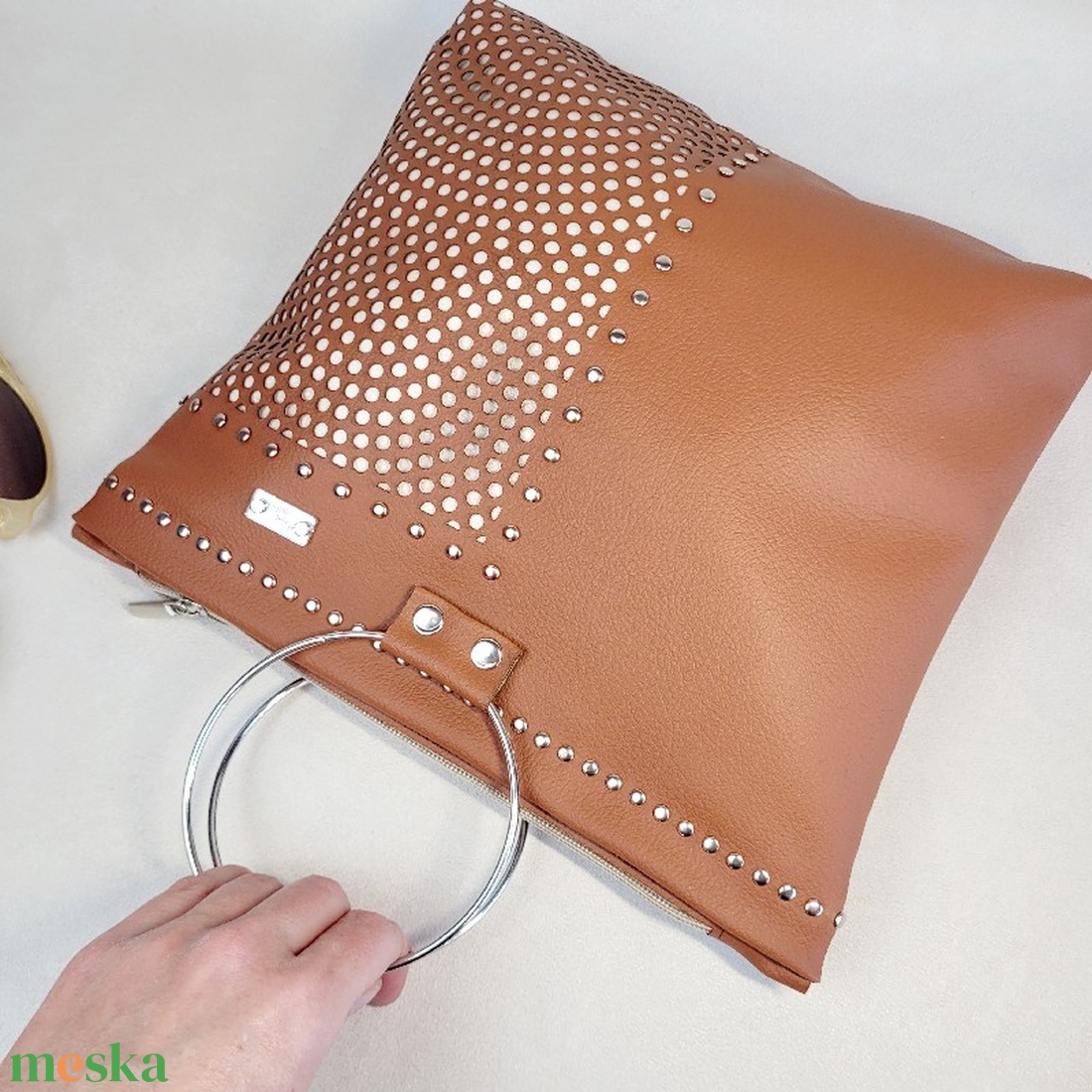 Floralbag Moxie Dot - camel - esküvő - kiegészítők - táska - Meska.hu Floralbag Moxie Dot - camel - esküvő - kiegészítők - táska - Meska.hu