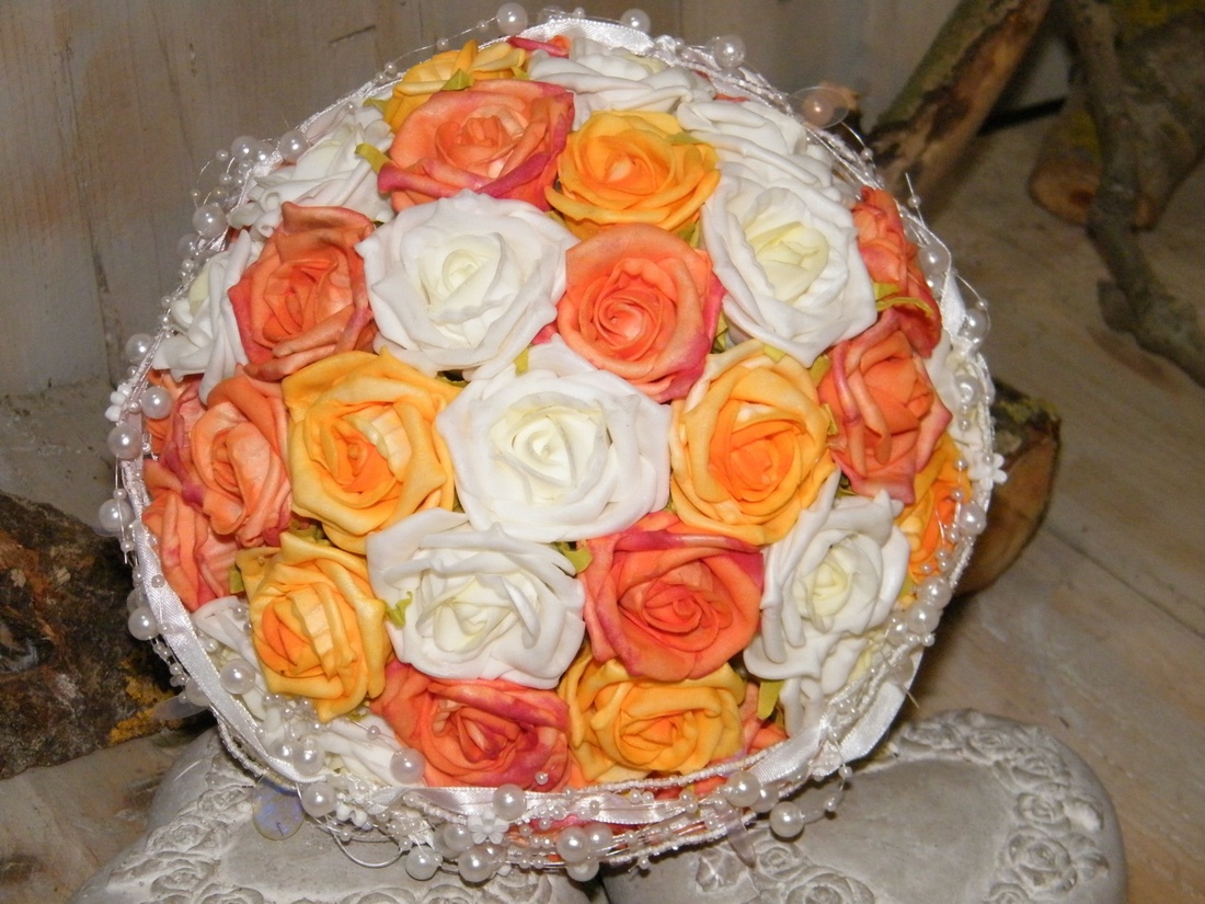 Romantikus kerek menyasszonyi csokor -  - Meska.hu