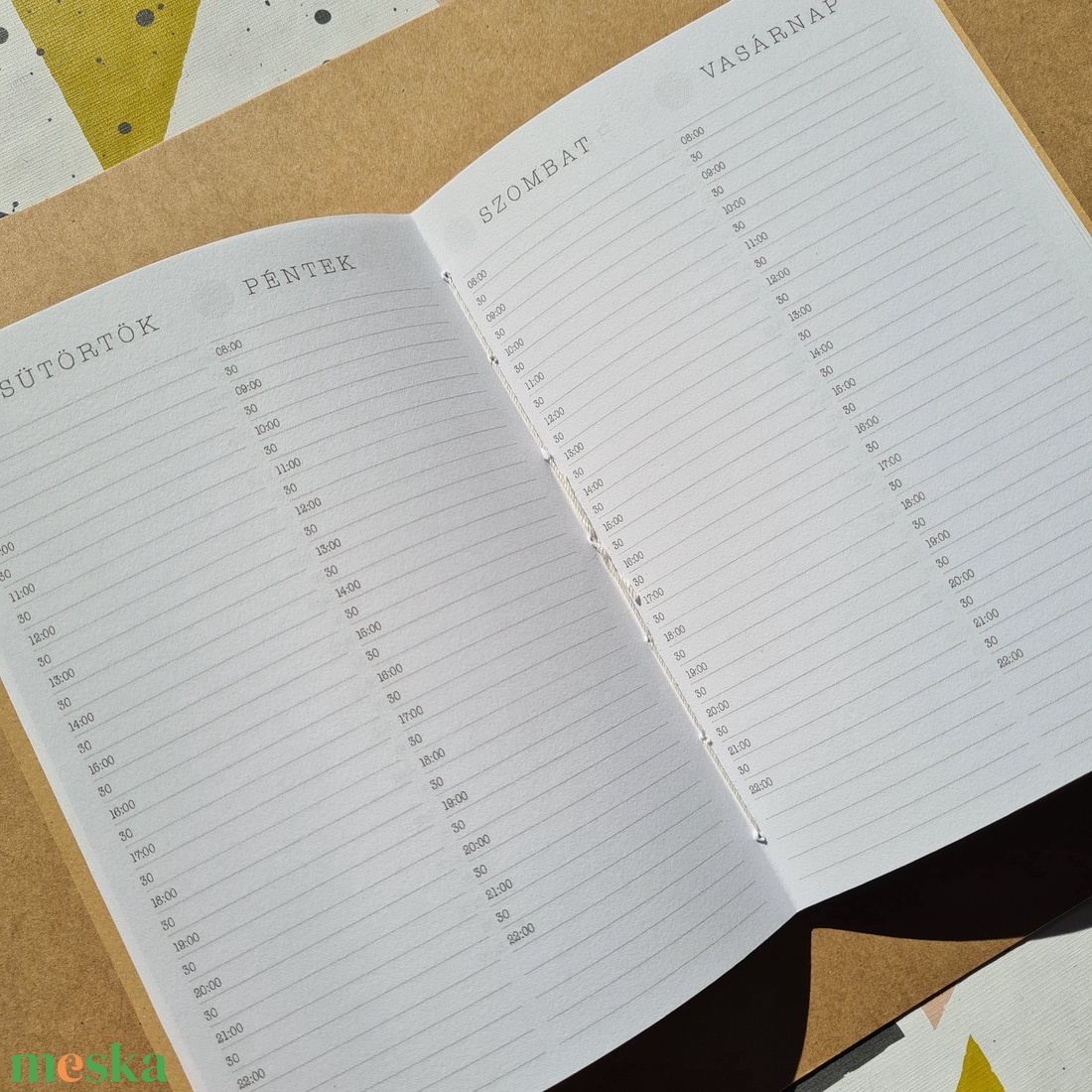 Mini határidőnapló / tervező füzet A6 méretben - újrahasznosított virágos borító - otthon & életmód - papír, írószer - jegyzetfüzet & napló - Meska.hu