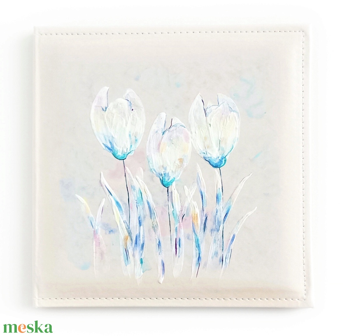 Liliomos fotóalbum (26 x 26 cm) - esküvő - emlék & ajándék - album & fotóalbum - Meska.hu Liliomos fotóalbum (26 x 26 cm) - esküvő - emlék & ajándék - album & fotóalbum - Meska.hu