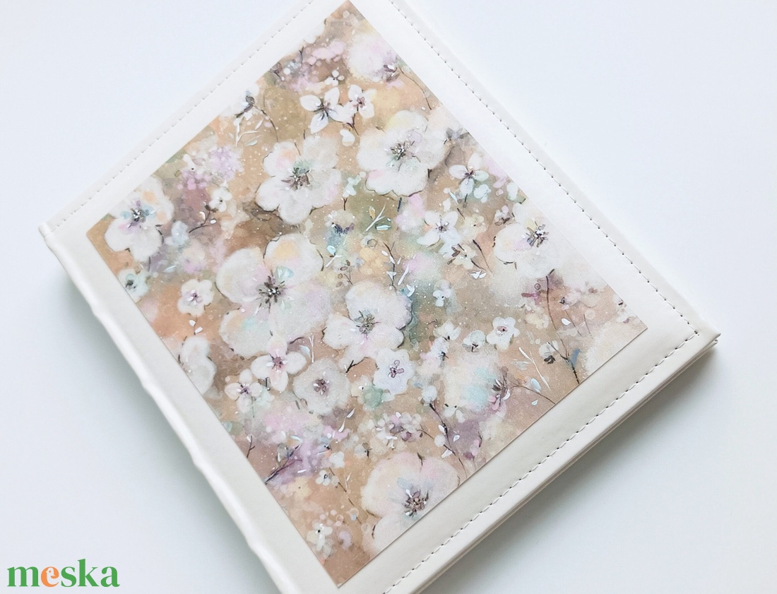 Fotóalbum hernyóselyemmel 25x30 cm - otthon & életmód - papír, írószer - album & fotóalbum - Meska.hu