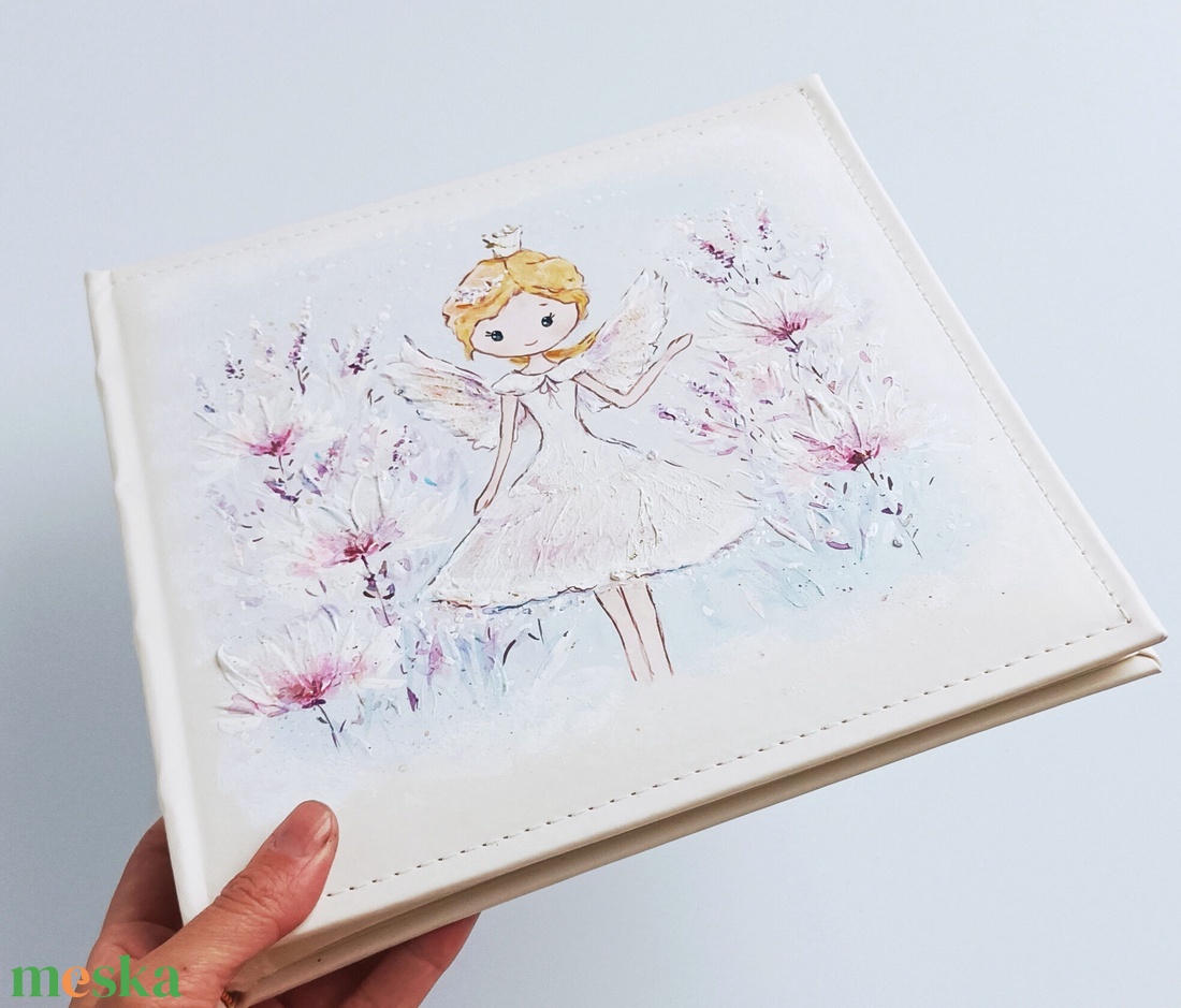 Hercegnős fotóalbum (26 x 26 cm) - esküvő - emlék & ajándék - album & fotóalbum - Meska.hu Hercegnős fotóalbum (26 x 26 cm) - esküvő - emlék & ajándék - album & fotóalbum - Meska.hu
