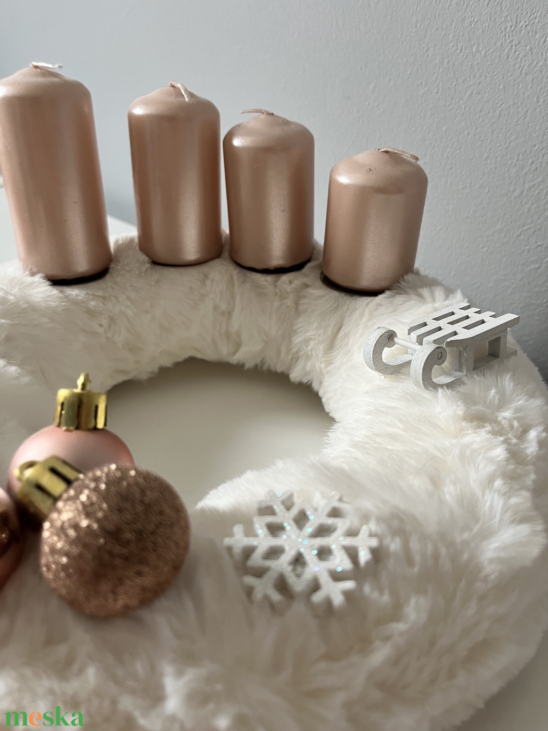 Adventi koszorú rózsaszín-fehér árnyalatban - karácsony - adventi díszek - adventi koszorú - Meska.hu Adventi koszorú rózsaszín-fehér árnyalatban - karácsony - adventi díszek - adventi koszorú - Meska.hu