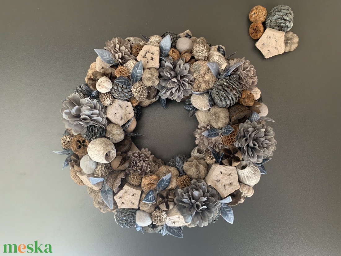 Antik terméskoszorú - otthon & életmód - dekoráció - ajtó- és ablak dekoráció - ajtódísz & kopogtató - Meska.hu