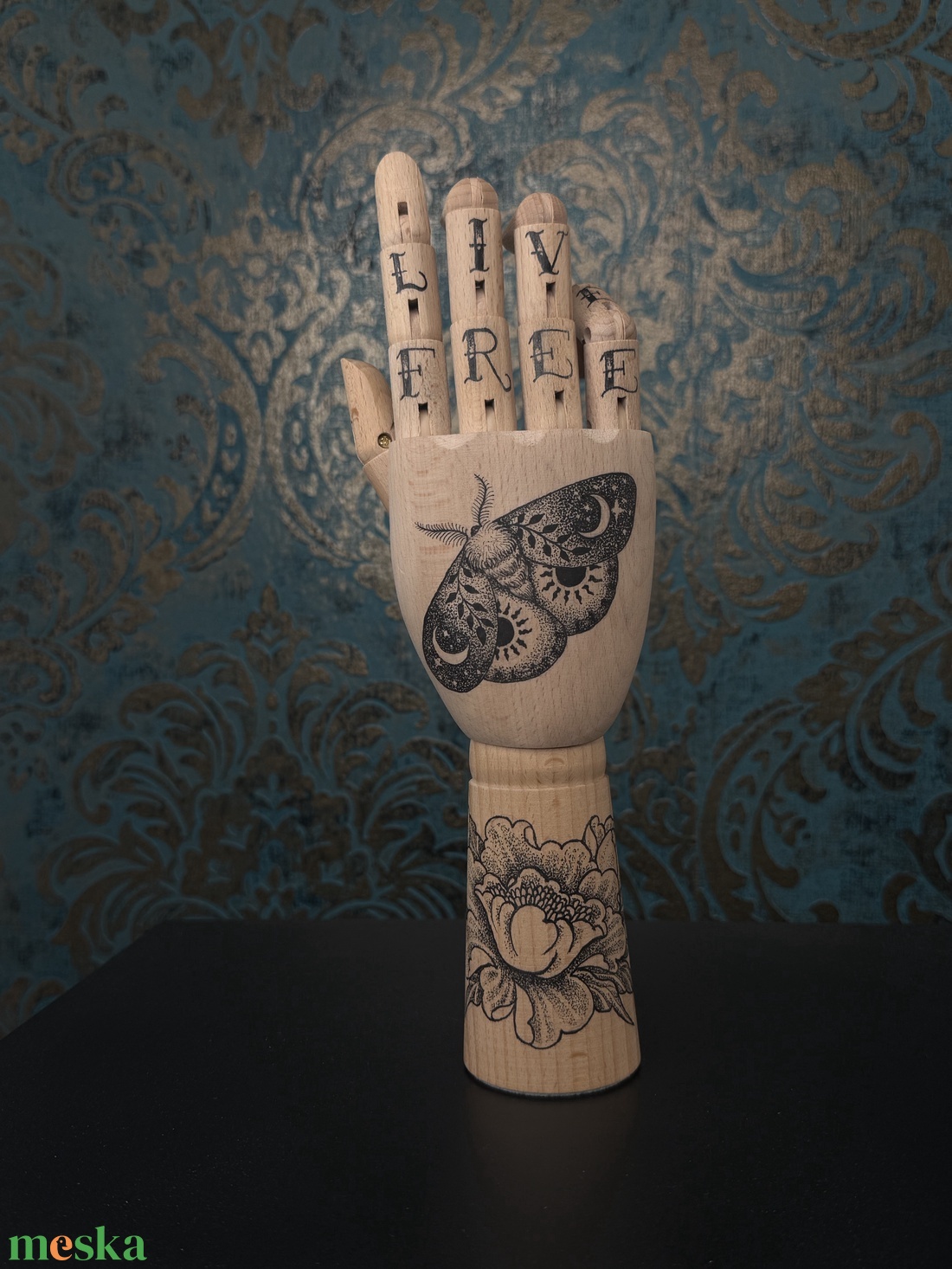 �Live Free dotwork tattoo kéz - otthon & életmód - dekoráció - dísztárgy - Meska.hu