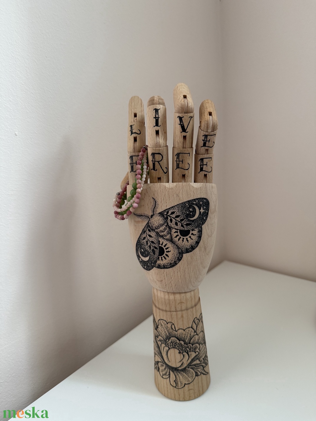 �Live Free dotwork tattoo kéz - otthon & életmód - dekoráció - dísztárgy - Meska.hu