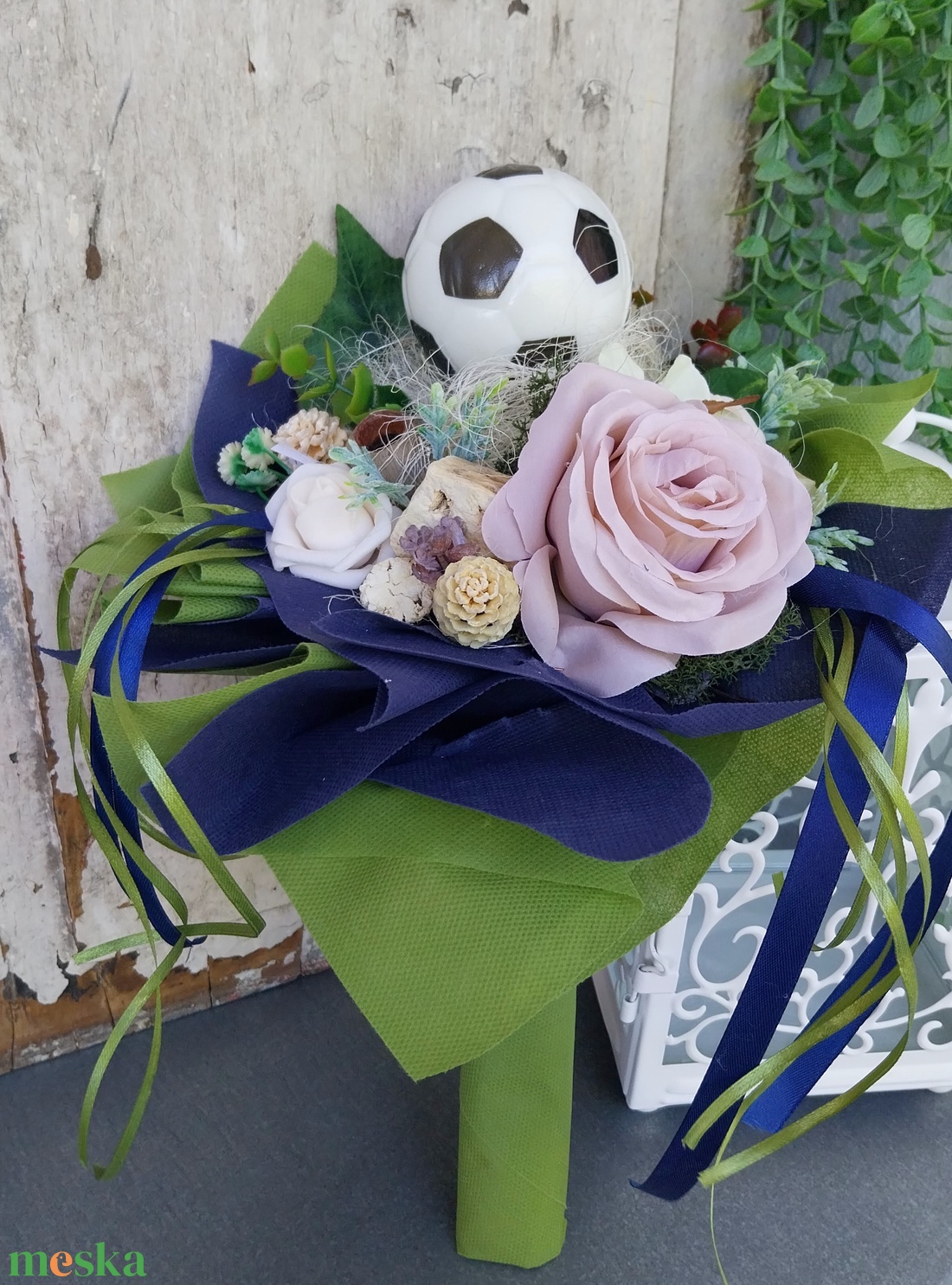 Ovis ballagási csokor - foci - otthon & életmód - virágdekoráció - virágok - virágcsokor - Meska.hu