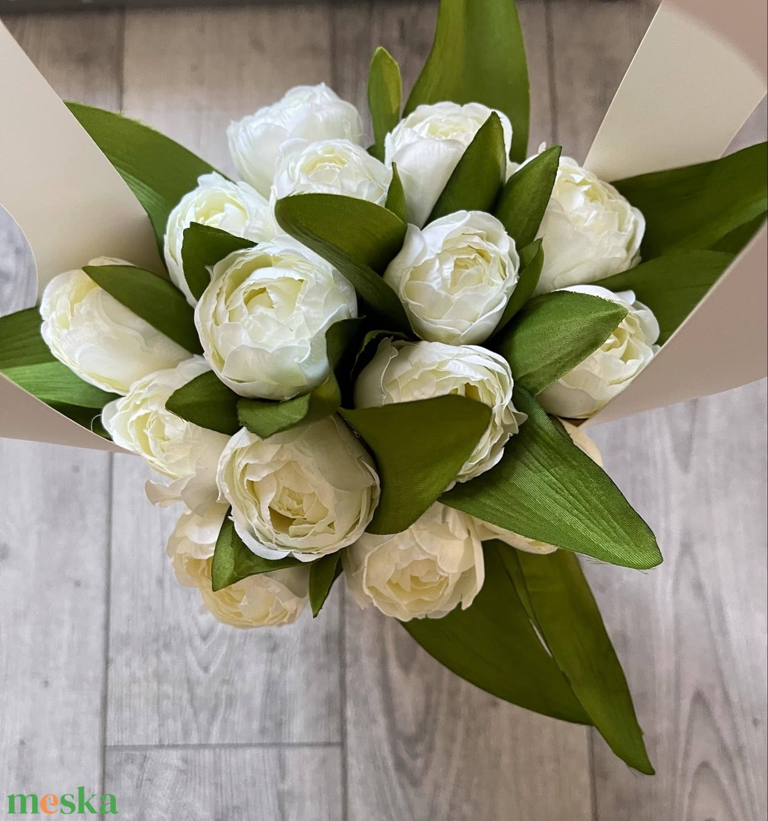 Tulipáncsokor elegáns csomagolásban - otthon & életmód - dekoráció - virágdísz és tartó - csokor & virágdísz - Meska.hu Tulipáncsokor elegáns csomagolásban - otthon & életmód - dekoráció - virágdísz és tartó - csokor & virágdísz - Meska.hu