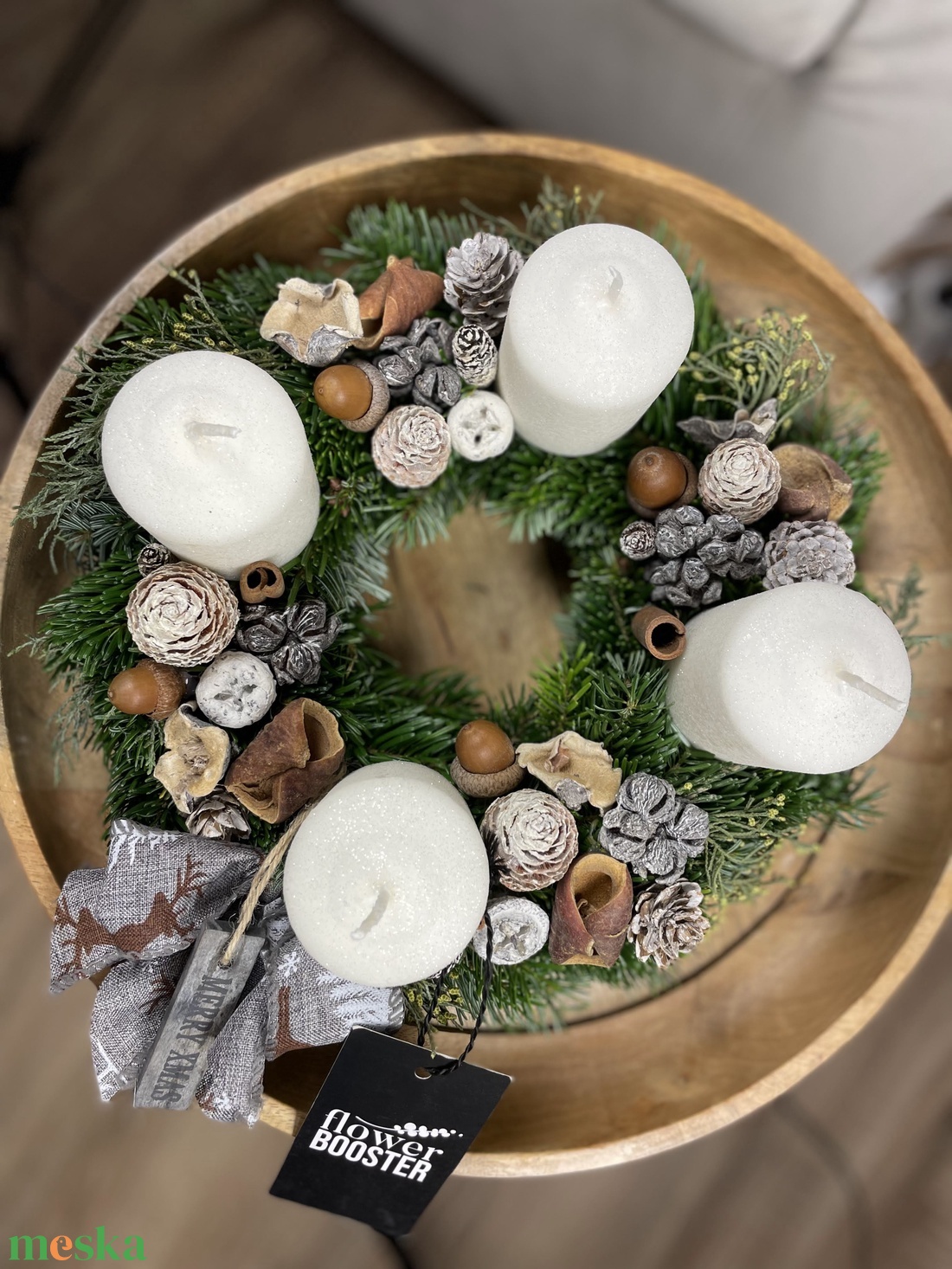 Élőfenyős adventi asztaldísz piros/bézs/fehér gyertyákkal - karácsony - adventi díszek - adventi asztaldísz - Meska.hu