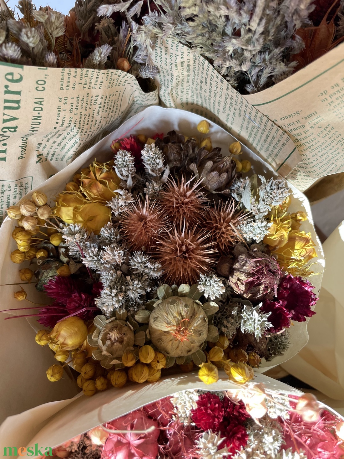 Szárazvirág csokor natúr színekkel - otthon & életmód - virágdekoráció - virágok - virágcsokor - Meska.hu