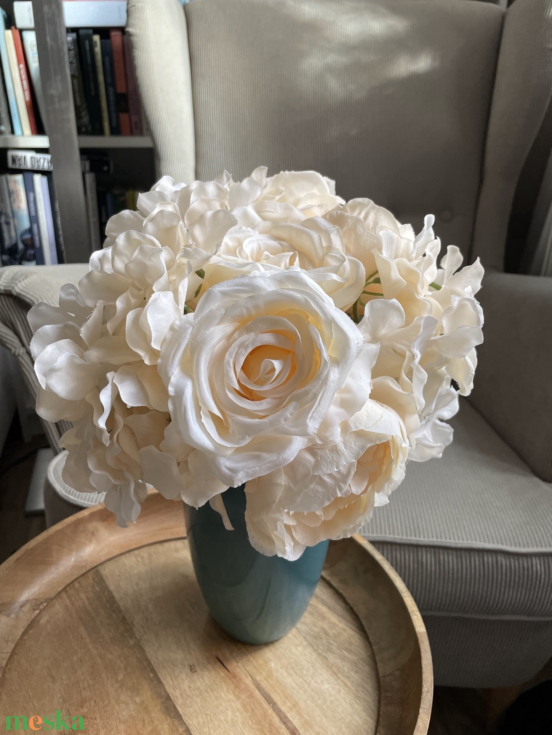 Tavaszi virágcsokor bézs virágokból - otthon & életmód - virágdekoráció - virágok - virágcsokor - Meska.hu