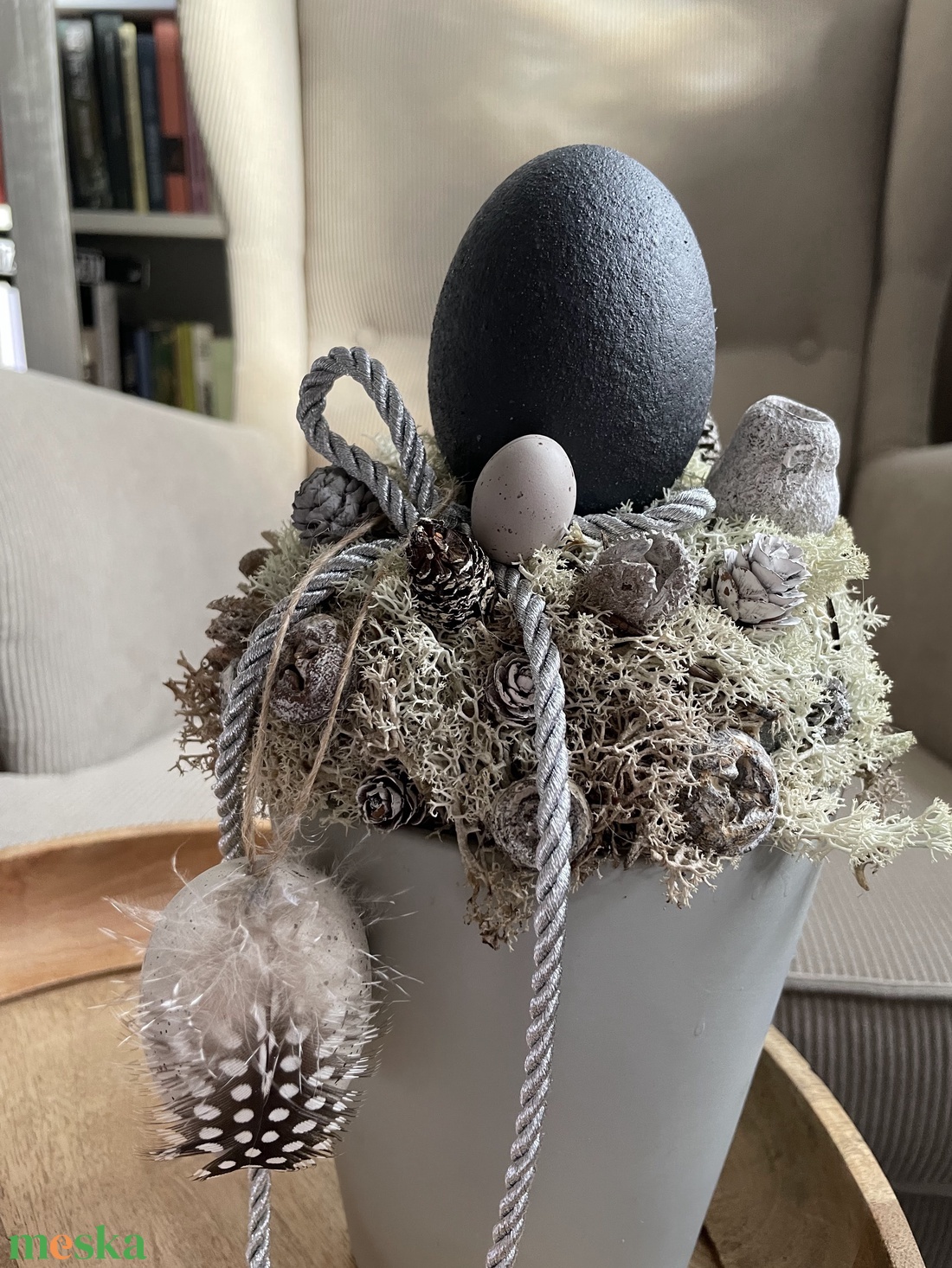 Húsvéti asztaldísz ezüst és szürke színben tojásokkal - ünnepi díszek, dekorációk - húsvéti díszek és dekorációk - húsvéti asztaldíszek - Meska.hu