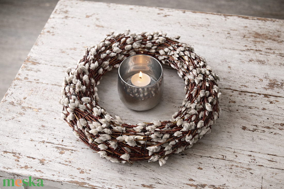 Csodás tavaszi barkás asztaldísz mécsessel, Húsvétra - ünnepi díszek, dekorációk - húsvéti díszek és dekorációk - húsvéti asztaldíszek - Meska.hu