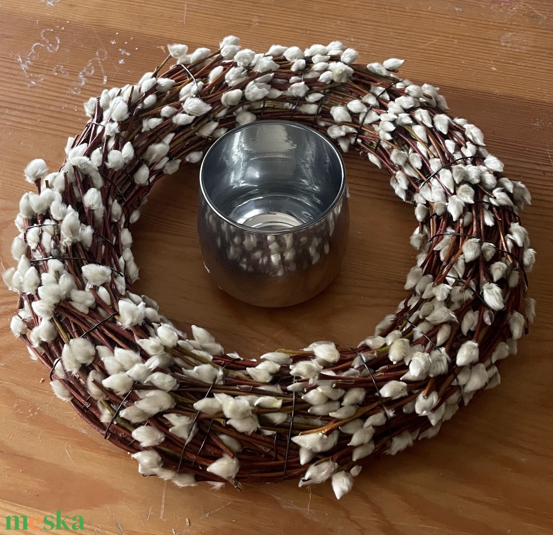 Csodás tavaszi barkás asztaldísz mécsessel, Húsvétra - ünnepi díszek, dekorációk - húsvéti díszek és dekorációk - húsvéti asztaldíszek - Meska.hu