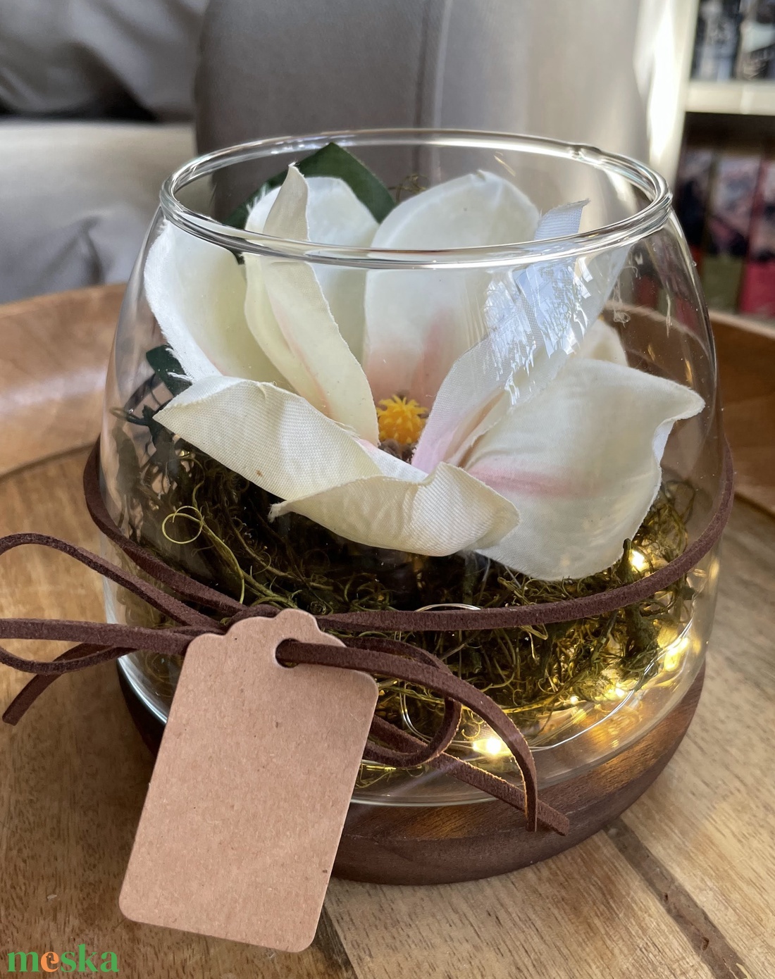 Magnólia üvegtálban fa talpon Nőnapra ledfénnyel - otthon & életmód - dekoráció - asztal és polc dekoráció - asztaldísz - Meska.hu