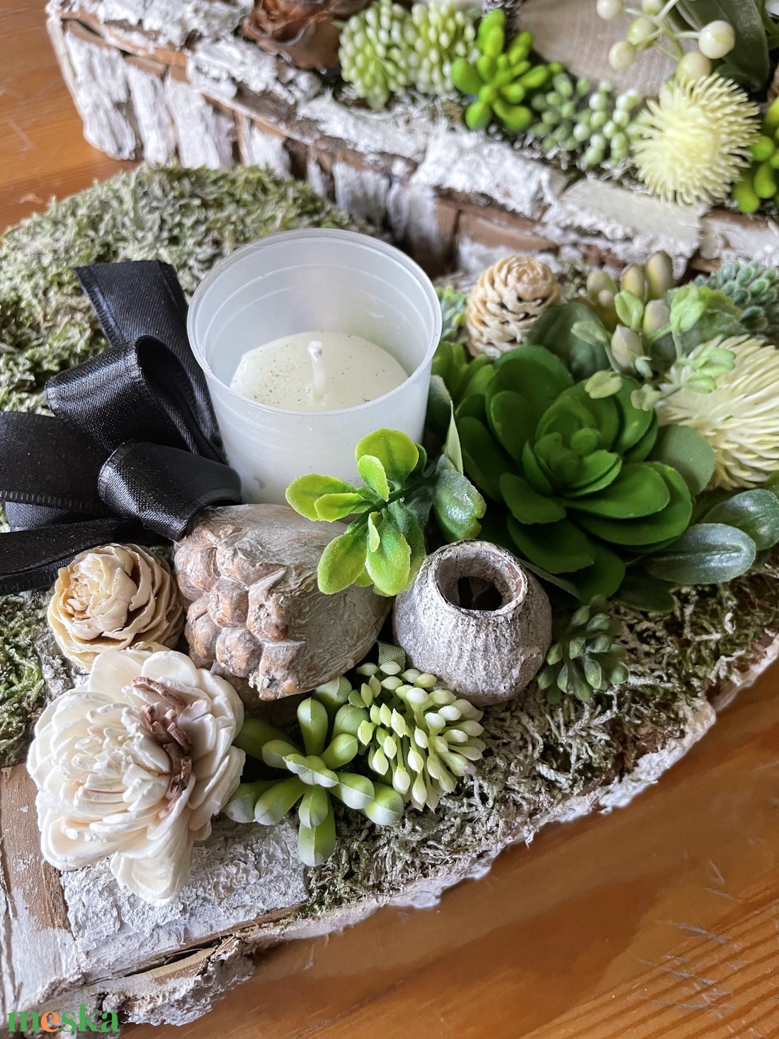 Szív alakú sírdísz gyertyával selyem és szárazvirágokból - otthon & életmód - vallás - temetkezési tárgy - sírdísz, kegyeleti dísz - Meska.hu