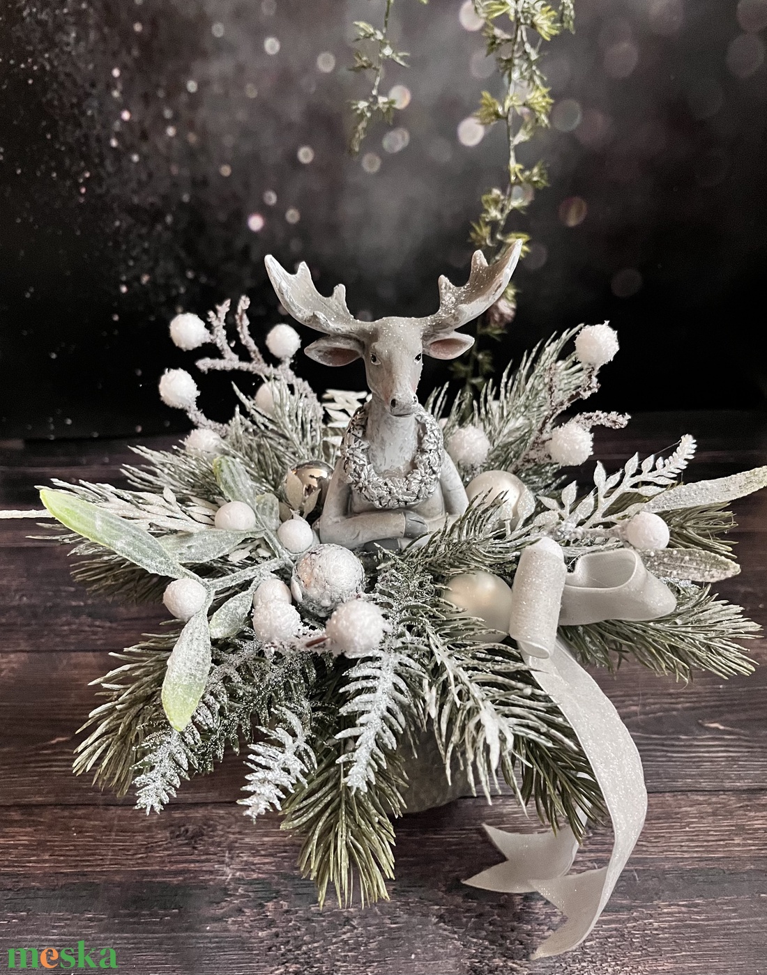 Szürke patás asztaldísz - karácsony - karácsonyi lakásdekoráció - karácsonyi lakásdíszek - Meska.hu