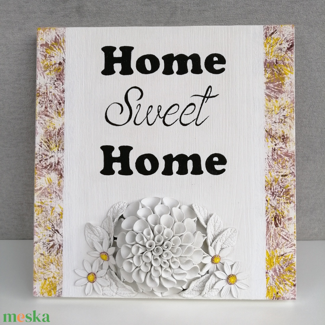 Home sweet home fali kép porcelán gyurma virágokkal, kézzel festve - otthon & életmód - dekoráció - fali és függő dekoráció - falra akasztható dekor - Meska.hu