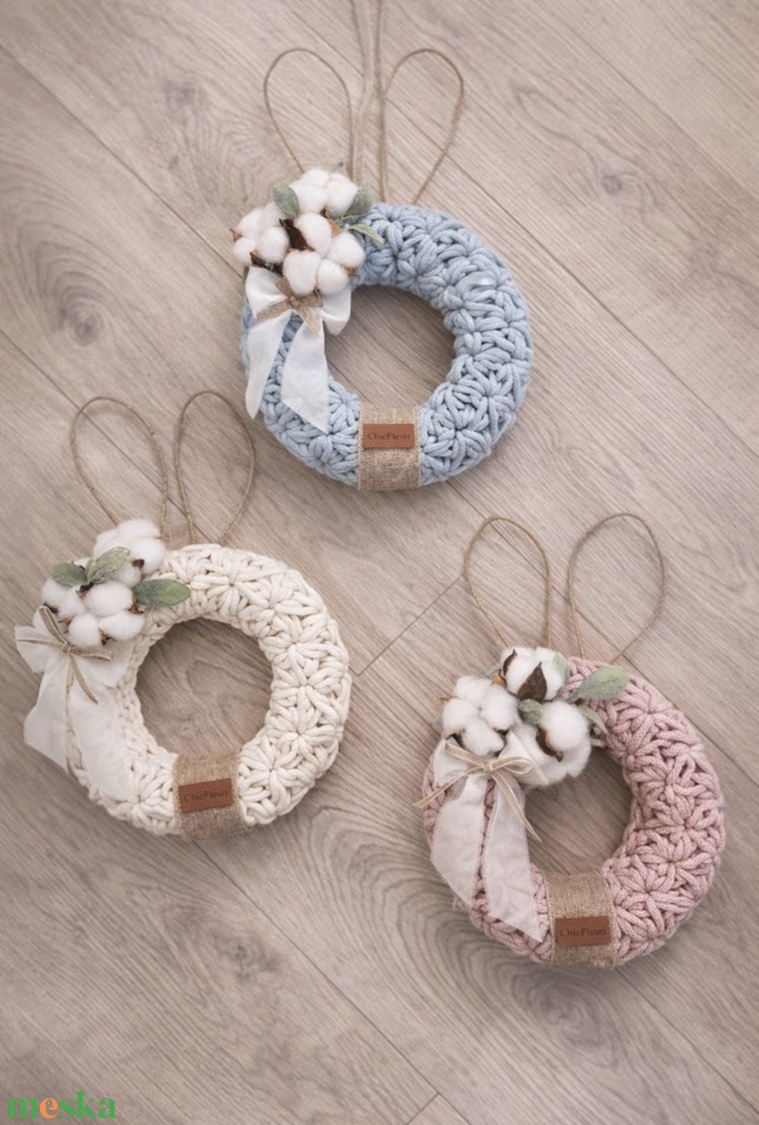 Horgolt kopogtató - otthon & életmód - dekoráció - ajtó- és ablak dekoráció - ajtódísz & kopogtató - Meska.hu