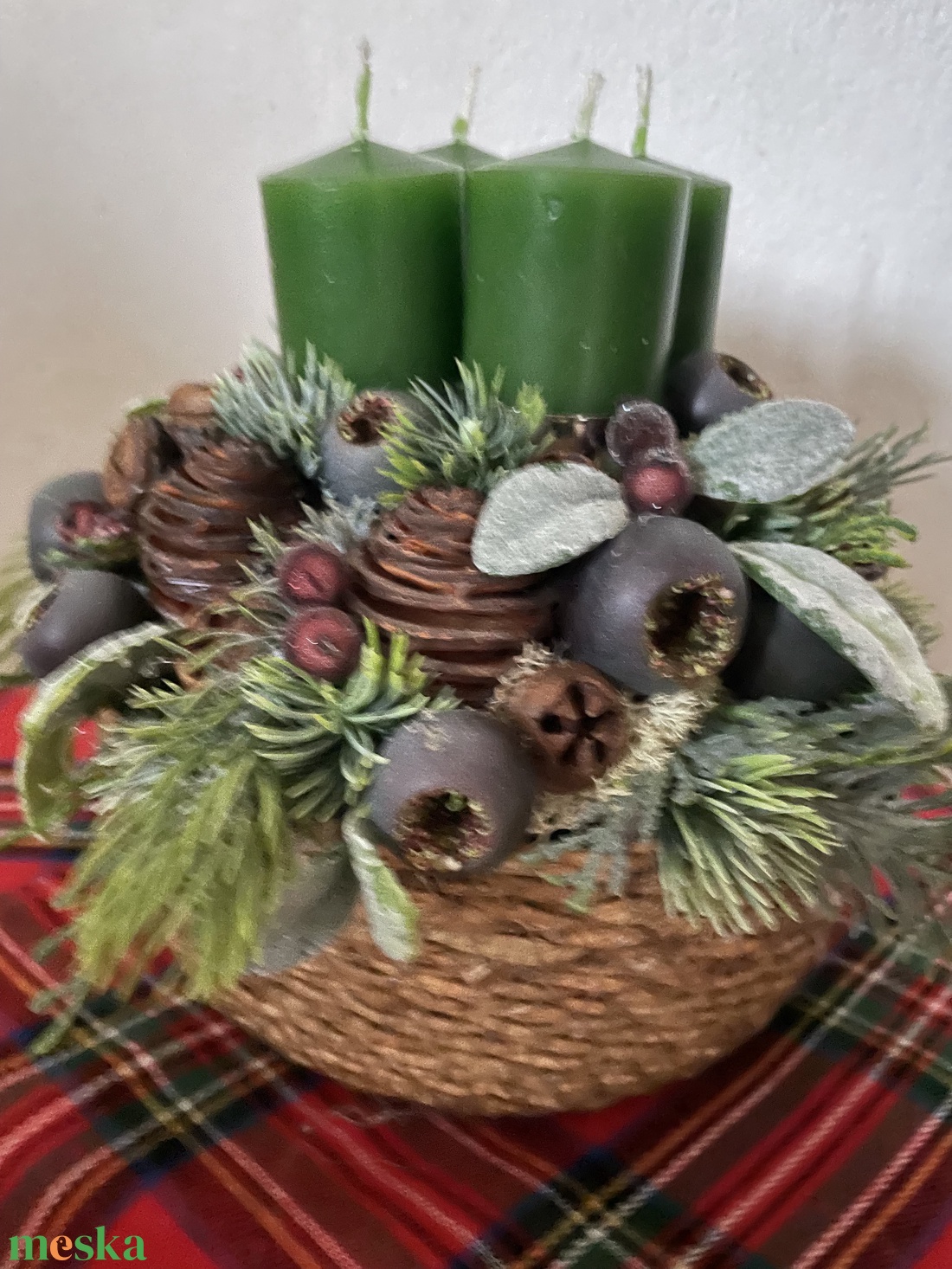 Adventi dísz tengerifű kosárban - otthon & életmód - dekoráció - asztal és polc dekoráció - asztaldísz - Meska.hu