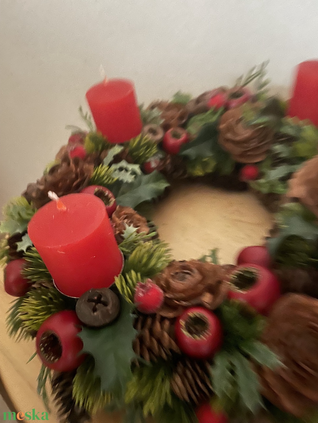 Klasszikus adventi koszorú - otthon & életmód - dekoráció - asztal és polc dekoráció - asztaldísz - Meska.hu