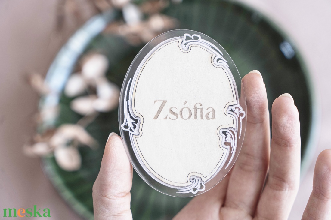 Gravírozott akrilüveg és fa köszönetajándék - esküvő - emlék & ajándék - köszönőajándék - Meska.hu