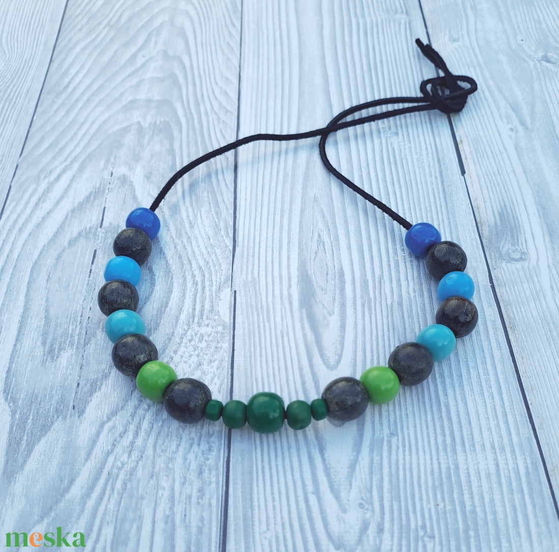 Zöld és kék fa nyaklánc - ékszer - nyaklánc - bogyós nyaklánc - Meska.hu