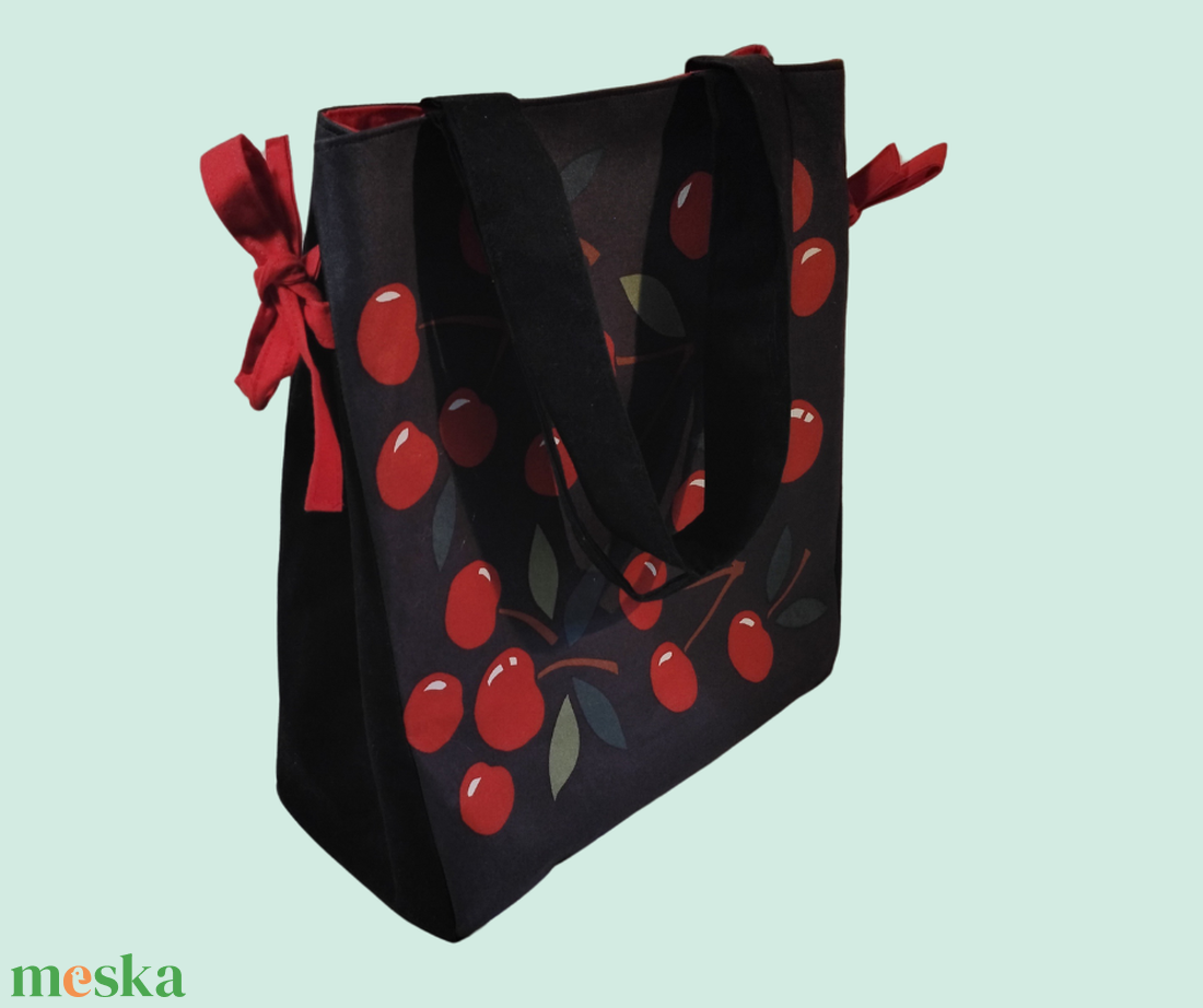 Cseresznyés, nyári vászontáska piros béléssel - táska & tok - bevásárlás & shopper táska - shopper, textiltáska, szatyor - Meska.hu Cseresznyés, nyári vászontáska piros béléssel - táska & tok - bevásárlás & shopper táska - shopper, textiltáska, szatyor - Meska.hu