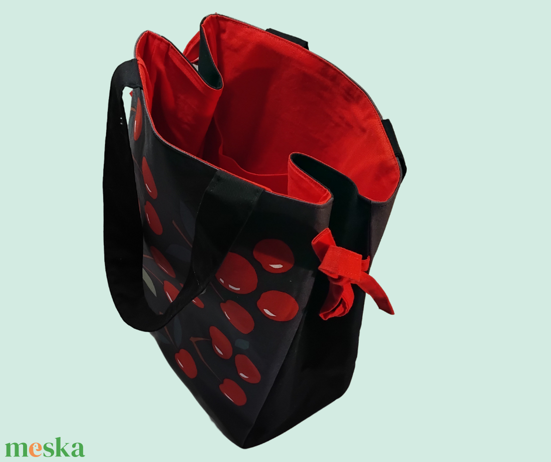 Cseresznyés, nyári vászontáska piros béléssel - táska & tok - bevásárlás & shopper táska - shopper, textiltáska, szatyor - Meska.hu Cseresznyés, nyári vászontáska piros béléssel - táska & tok - bevásárlás & shopper táska - shopper, textiltáska, szatyor - Meska.hu