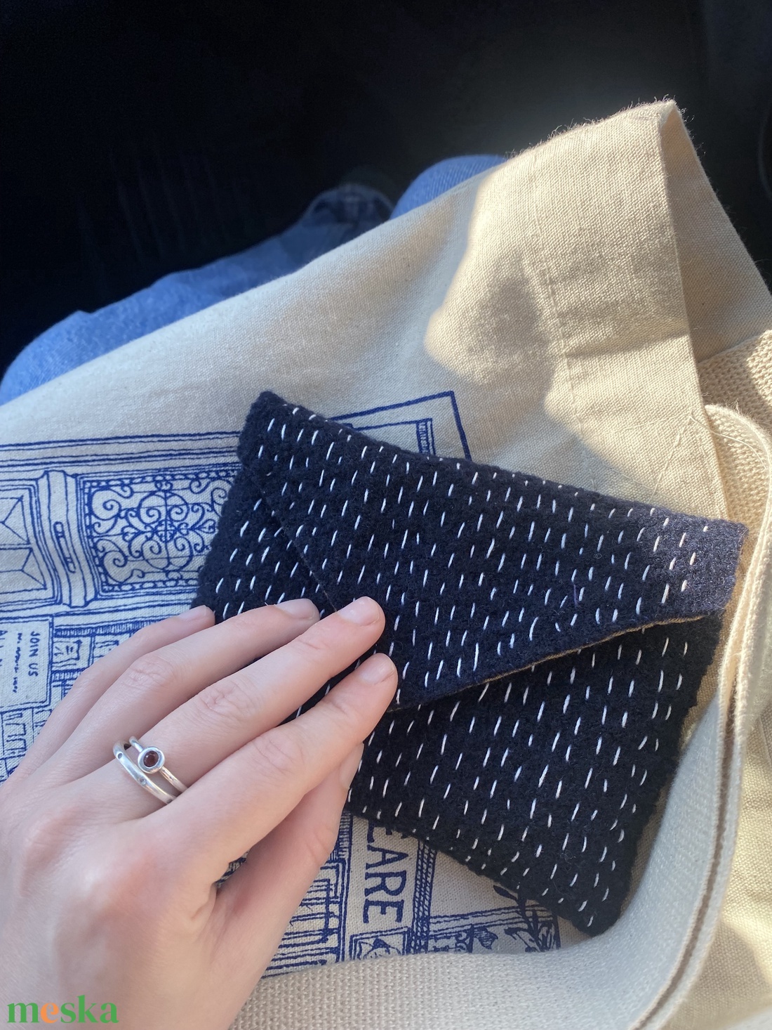 Gyapjúfilc kézzel varrott pénztárca - táska & tok - pénztárca & más tok - pénztárca - női pénztárca - Meska.hu