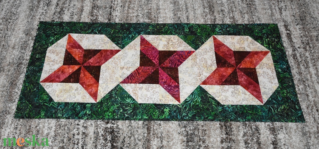 Patchwork asztali futó - otthon & életmód - konyhafelszerelés, tálalás - tálalás - terítő - Meska.hu