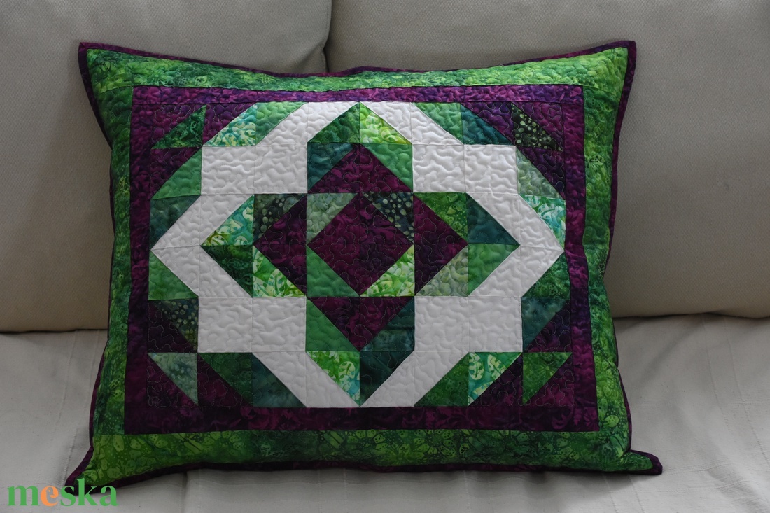 Lótuszvirág patchwork díszpárnahuzat - otthon & életmód - lakástextil - párna & párnahuzat - Meska.hu Lótuszvirág patchwork díszpárnahuzat - otthon & életmód - lakástextil - párna & párnahuzat - Meska.hu