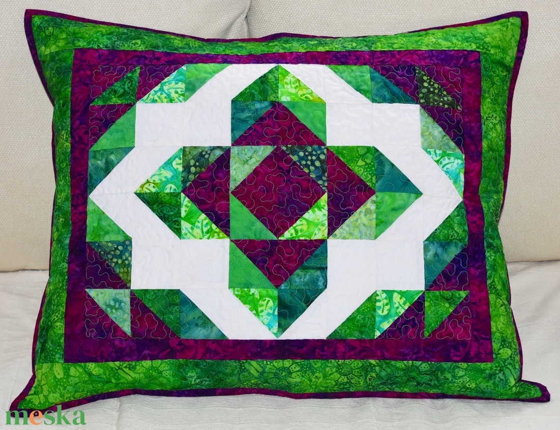 Lótuszvirág patchwork díszpárnahuzat - otthon & életmód - lakástextil - párna & párnahuzat - Meska.hu Lótuszvirág patchwork díszpárnahuzat - otthon & életmód - lakástextil - párna & párnahuzat - Meska.hu