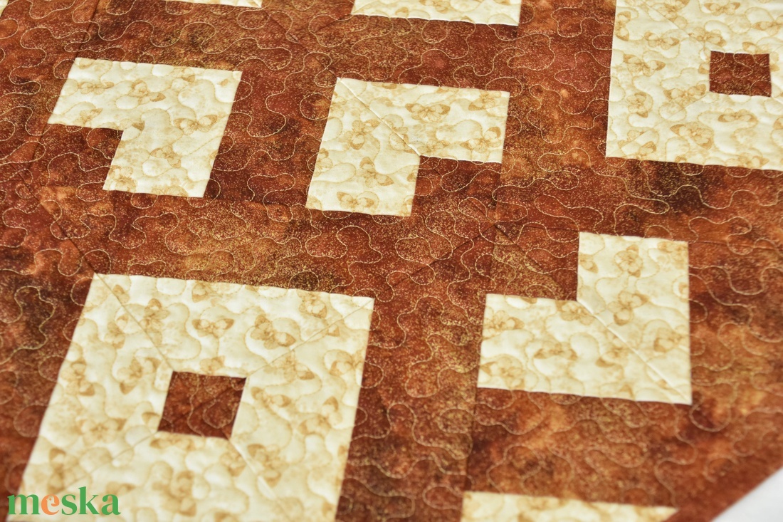 Rozsdabarna patchwork terítő - otthon & életmód - konyhafelszerelés, tálalás - tálalás - terítő - Meska.hu Rozsdabarna patchwork terítő - otthon & életmód - konyhafelszerelés, tálalás - tálalás - terítő - Meska.hu