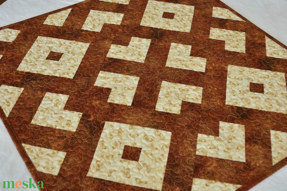 Rozsdabarna patchwork terítő - otthon & életmód - konyhafelszerelés, tálalás - tálalás - terítő - Meska.hu Rozsdabarna patchwork terítő - otthon & életmód - konyhafelszerelés, tálalás - tálalás - terítő - Meska.hu