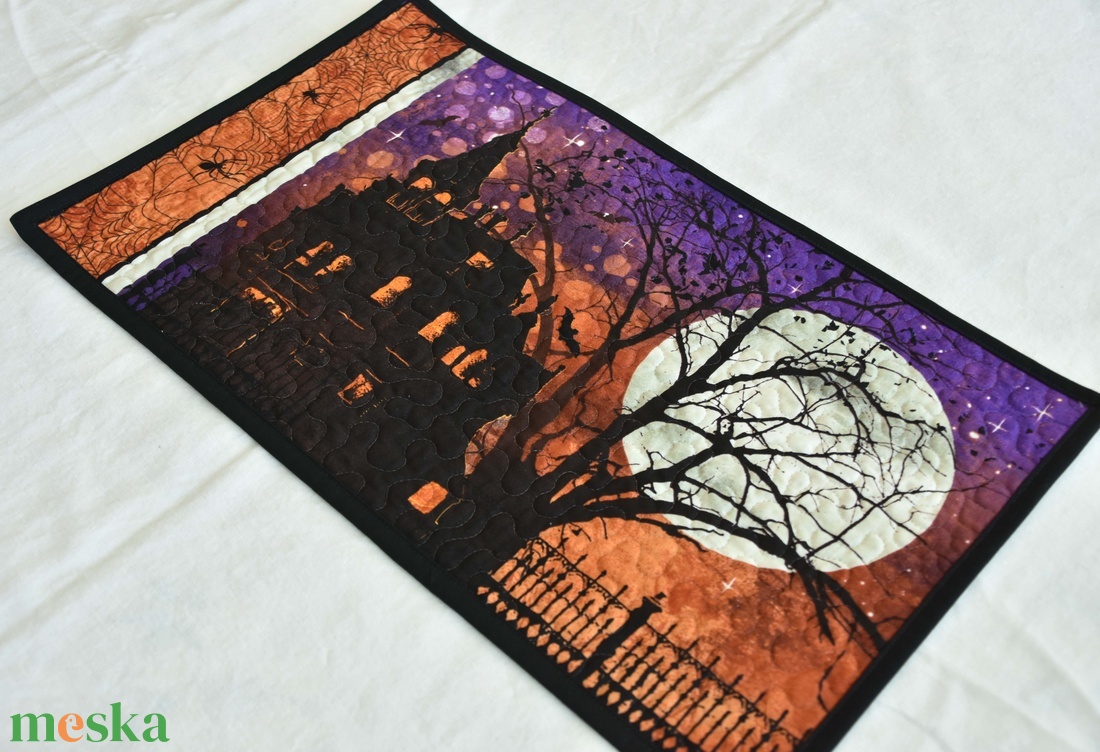 Halloween mini terítő - narancs lila kastély teliholdkor - otthon & életmód - konyhafelszerelés, tálalás - tálalás - terítő - Meska.hu Halloween mini terítő - narancs lila kastély teliholdkor - otthon & életmód - konyhafelszerelés, tálalás - tálalás - terítő - Meska.hu