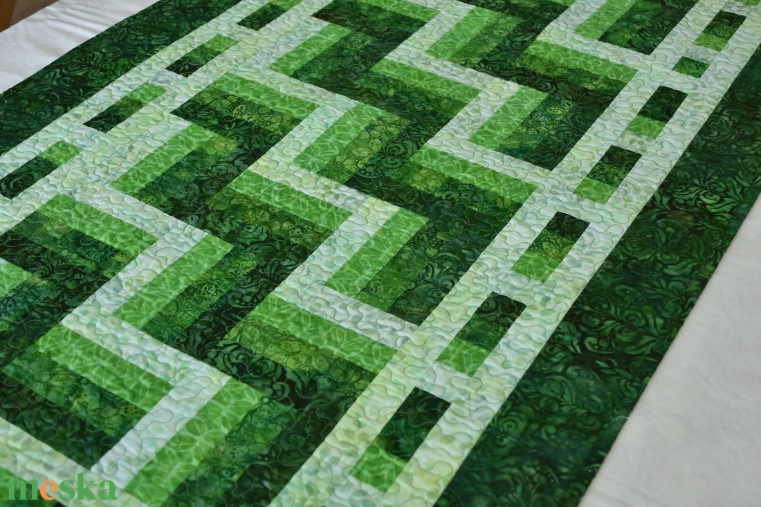 Zöld batik futó - otthon & életmód - konyhafelszerelés, tálalás - tálalás - terítő - Meska.hu Zöld batik futó - otthon & életmód - konyhafelszerelés, tálalás - tálalás - terítő - Meska.hu