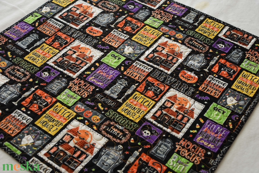 Halloween asztalközép - otthon & életmód - konyhafelszerelés, tálalás - tálalás - terítő - Meska.hu Halloween asztalközép - otthon & életmód - konyhafelszerelés, tálalás - tálalás - terítő - Meska.hu