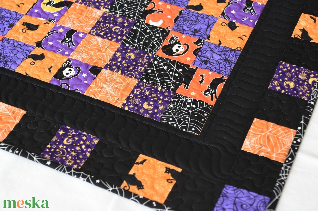 Halloween asztalközép - otthon & életmód - konyhafelszerelés, tálalás - tálalás - terítő - Meska.hu Halloween asztalközép - otthon & életmód - konyhafelszerelés, tálalás - tálalás - terítő - Meska.hu