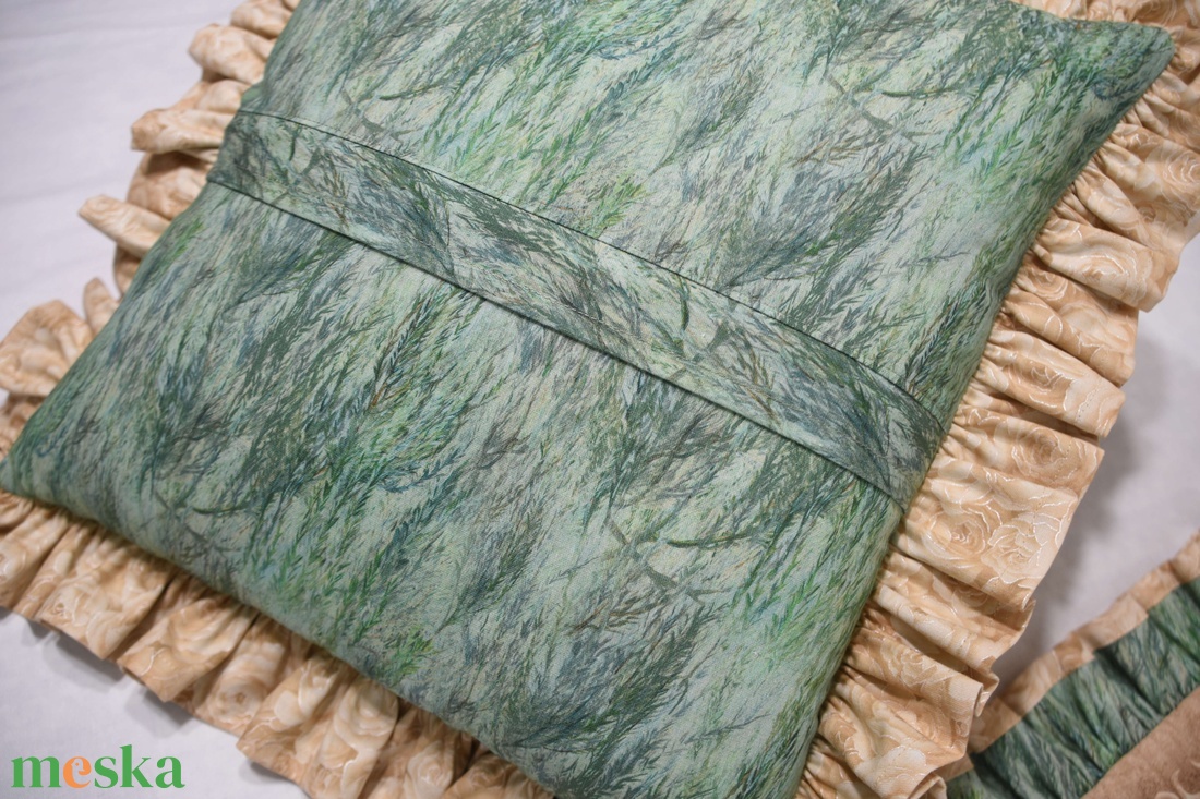 Lovak párnahuzat pár - 40x40cm párnákra - otthon & életmód - lakástextil - párna & párnahuzat - Meska.hu Lovak párnahuzat pár - 40x40cm párnákra - otthon & életmód - lakástextil - párna & párnahuzat - Meska.hu