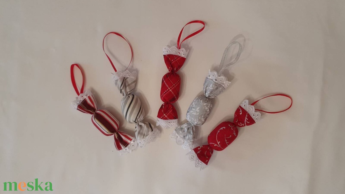 Szaloncukor szett - piros-ezüst - karácsony - karácsonyi lakásdekoráció - karácsonyfadíszek - Meska.hu