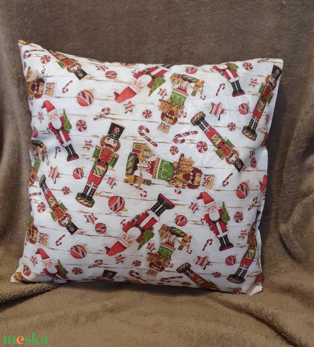 Diótörő mintás párnahuzat - otthon & életmód - lakástextil - párna & párnahuzat - Meska.hu