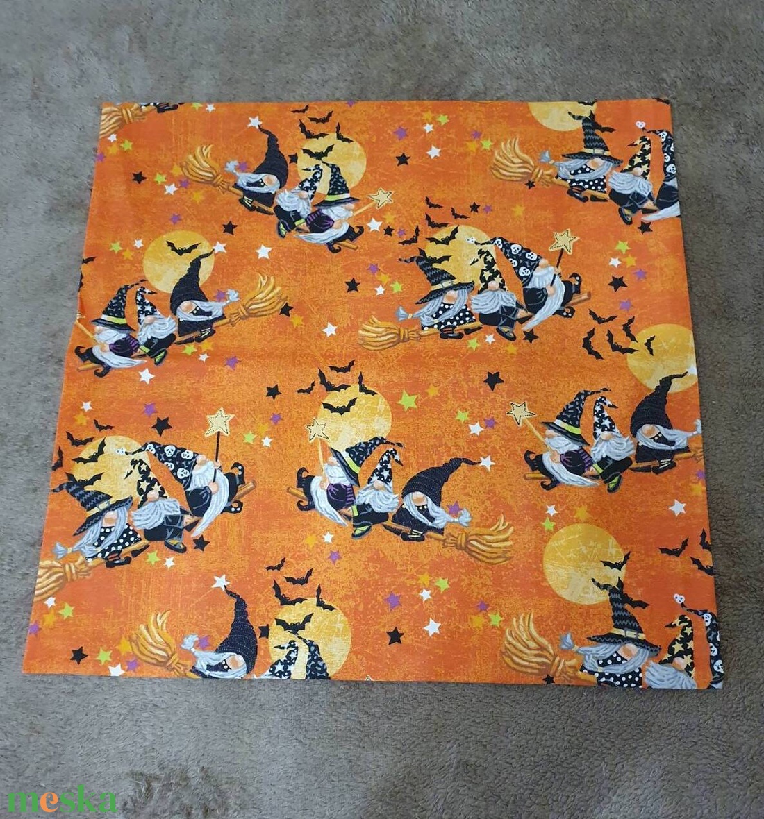 halloween párnahuzat - gnome - otthon & életmód - lakástextil - párna & párnahuzat - Meska.hu