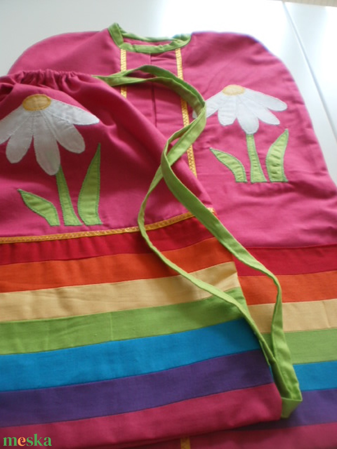 Szivárvány ovizsák és tornazsák margaréta jellel - játék & sport - ovis felszerelés - ovis szett - Meska.hu