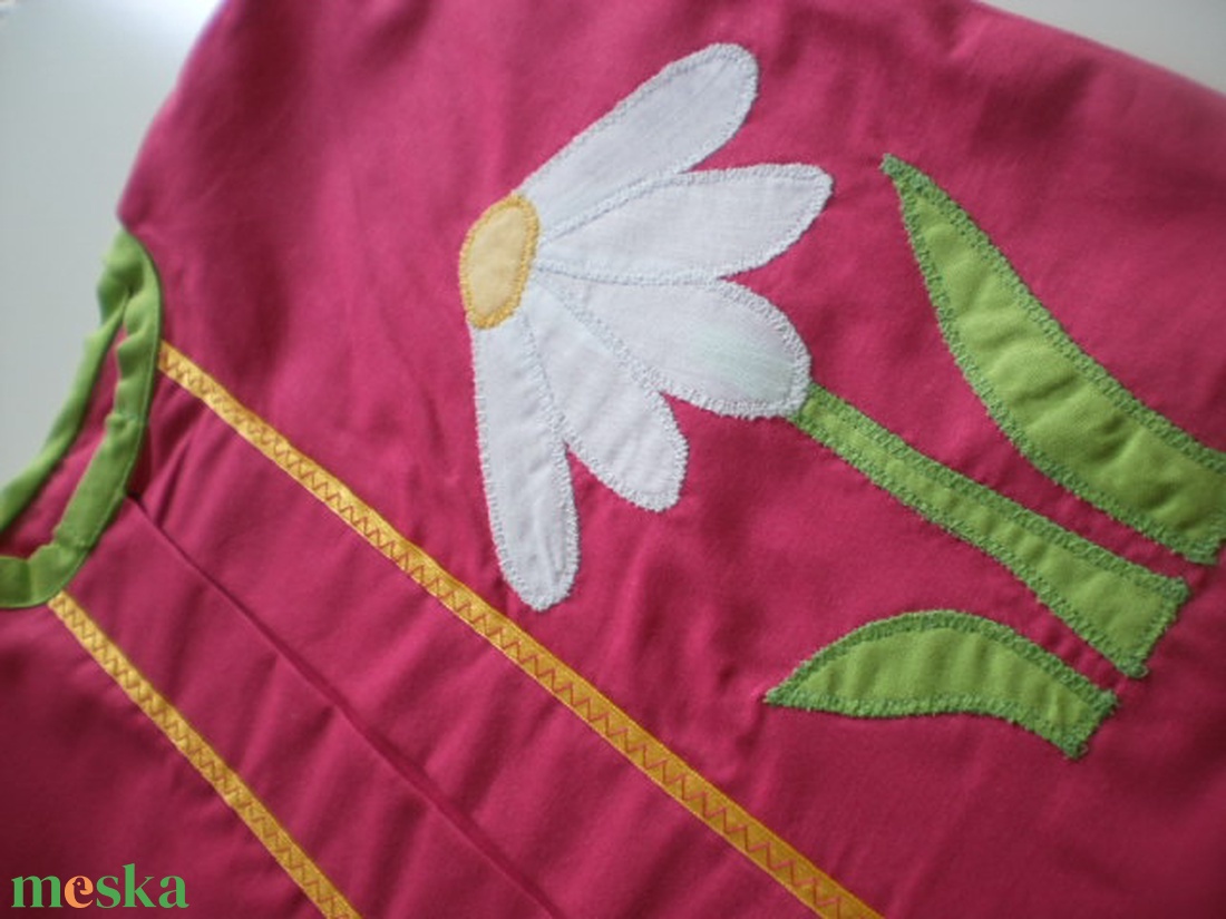 Szivárvány ovizsák és tornazsák margaréta jellel - játék & sport - ovis felszerelés - ovis szett - Meska.hu