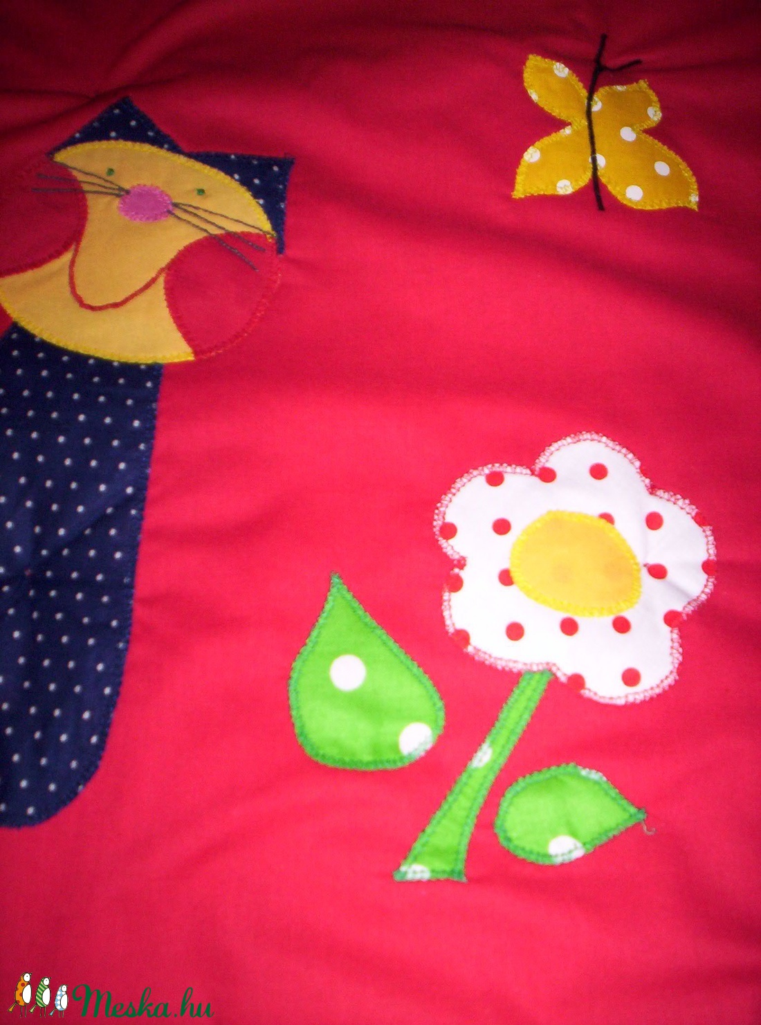RENDELHETŐ!!! Piros pöttyös cicás ágytakaró  -  - Meska.hu
