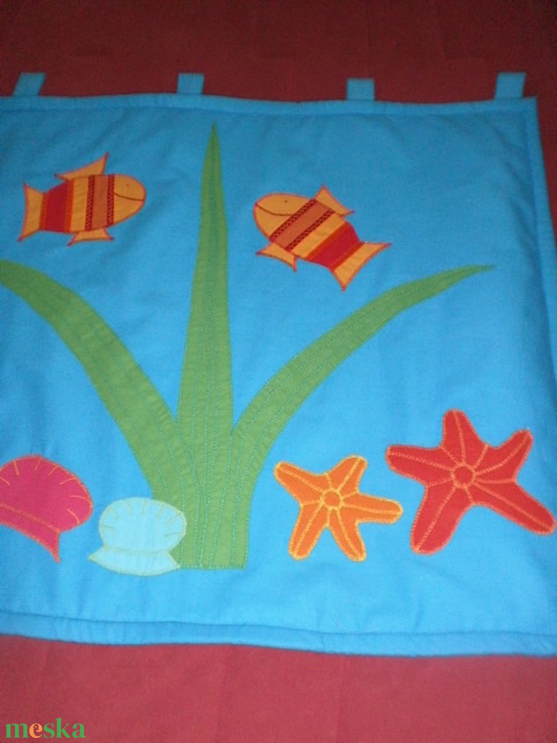 RENDELHETŐ Halacskás falvédő - baba - mama - babaszoba dekoráció - falvédő gyerekszobába - Meska.hu