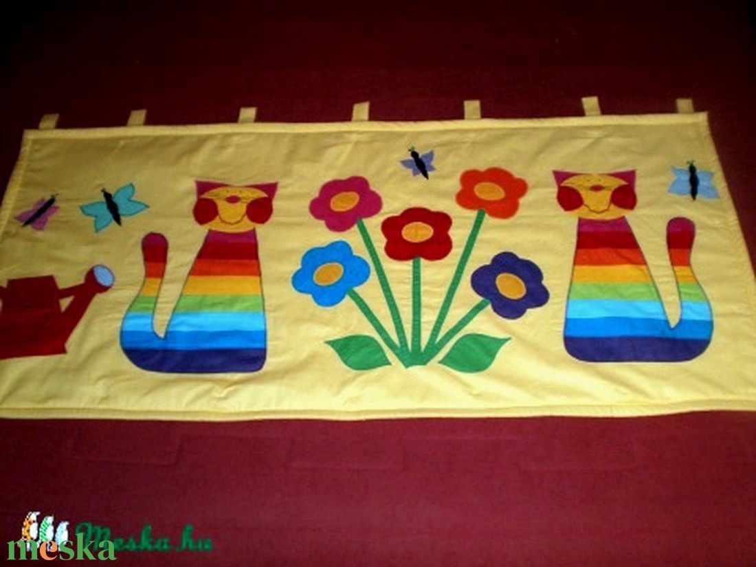 Mostan színes cicákról álmodom. Rendelhető árga szivárványos cicás falvédők  - baba - mama - babaszoba-dekoráció - falvédő gyerekszobába - Meska.hu