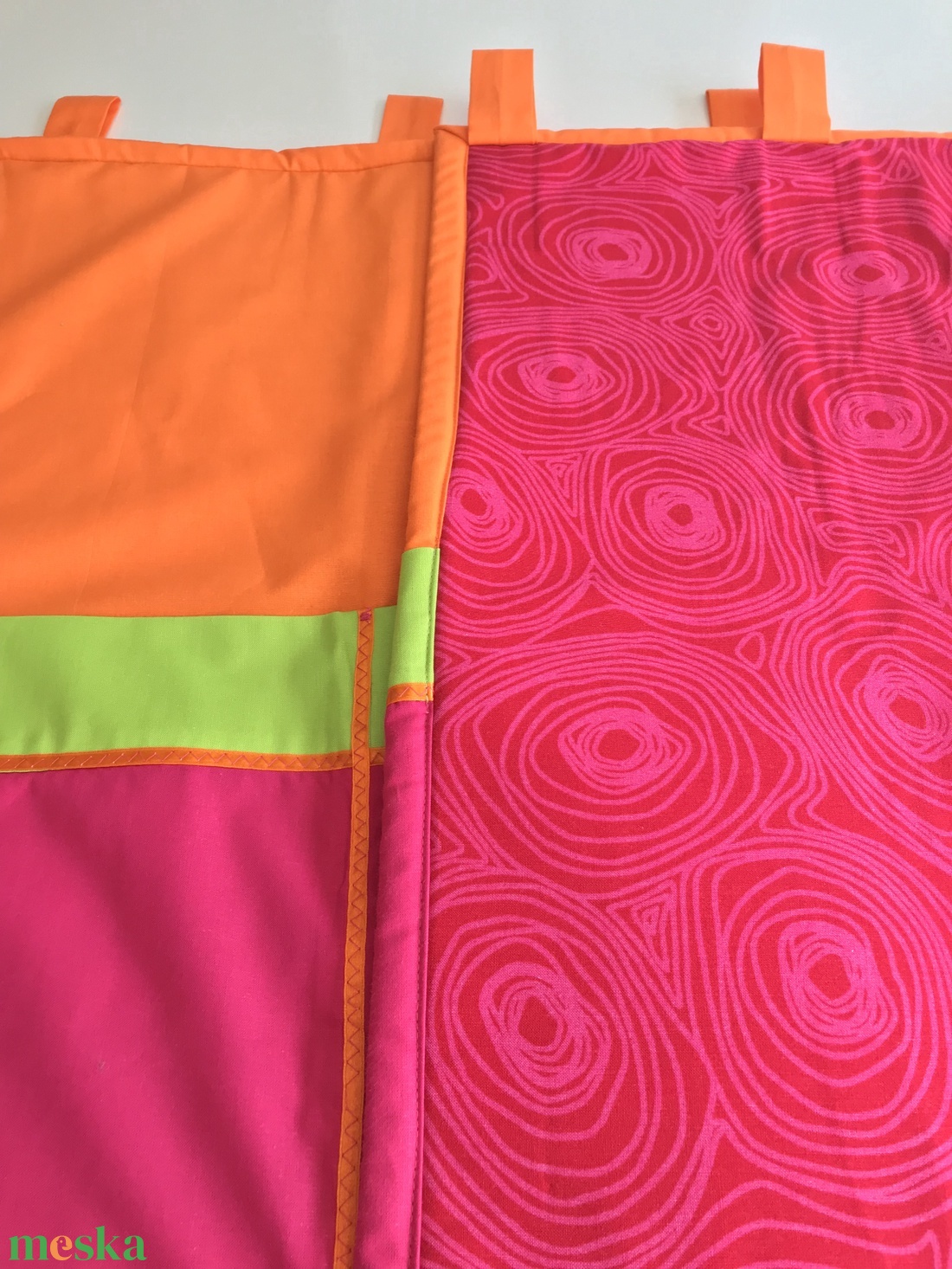 Narancs-magenta-kiwi zsebes falvédő - otthon & életmód - lakástextil - falvédő - Meska.hu Narancs-magenta-kiwi zsebes falvédő - otthon & életmód - lakástextil - falvédő - Meska.hu