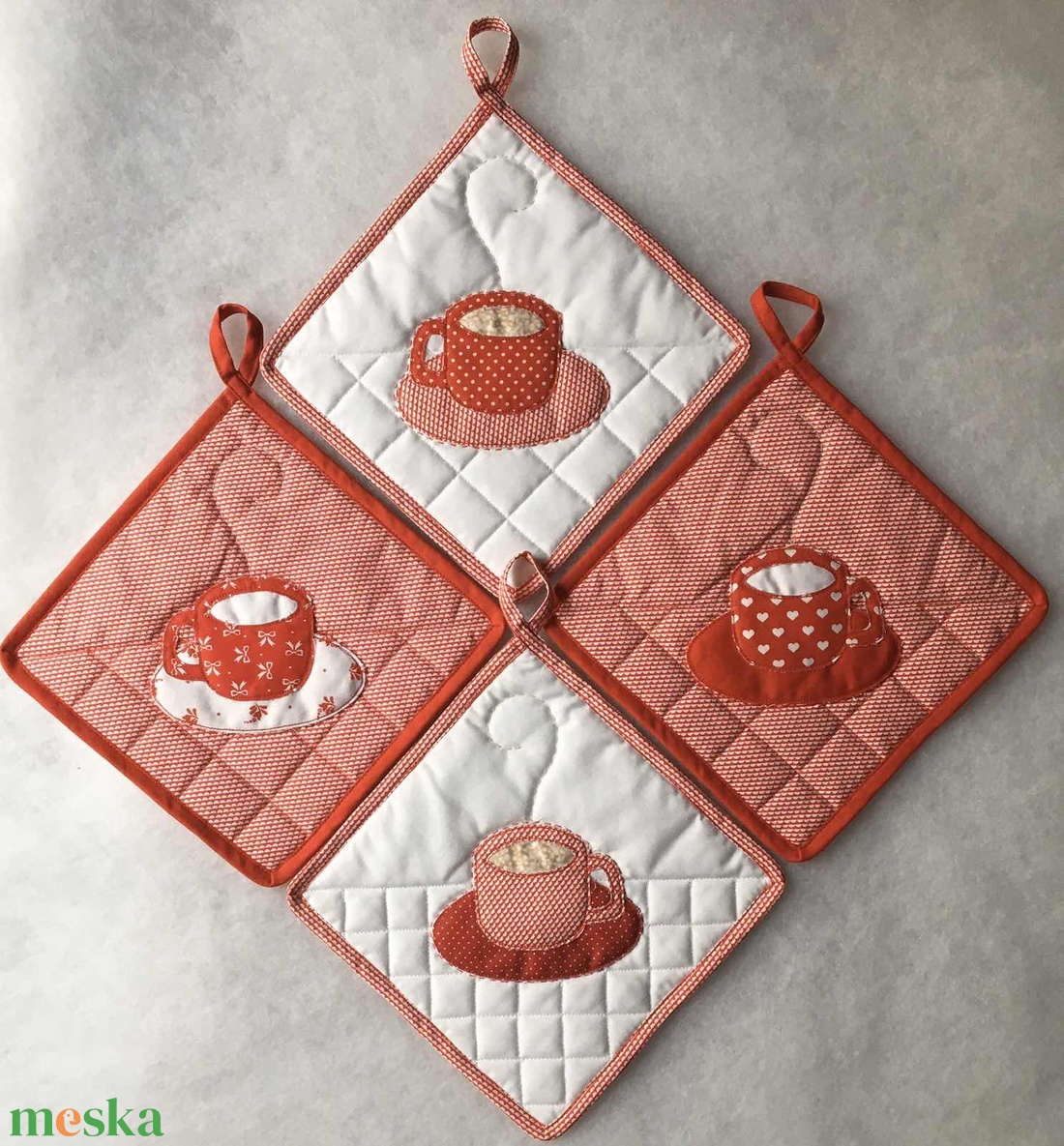 Edényfogó 1 szett - otthon & életmód - konyhafelszerelés, tálalás - konyhai textil - edényfogó & edényfedő - Meska.hu Edényfogó 1 szett - otthon & életmód - konyhafelszerelés, tálalás - konyhai textil - edényfogó & edényfedő - Meska.hu
